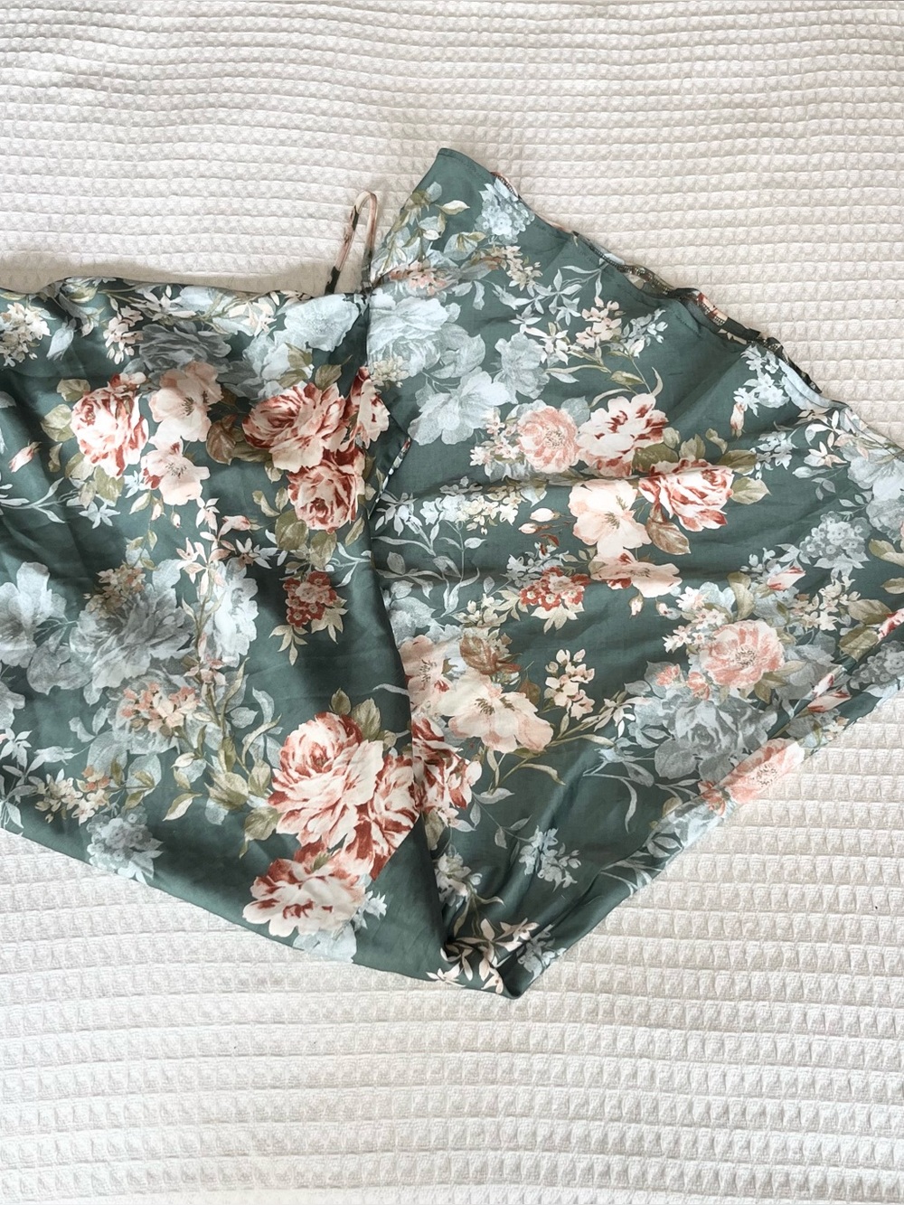 Petal & Pup Floral Print Dress in Green and Blush size 6